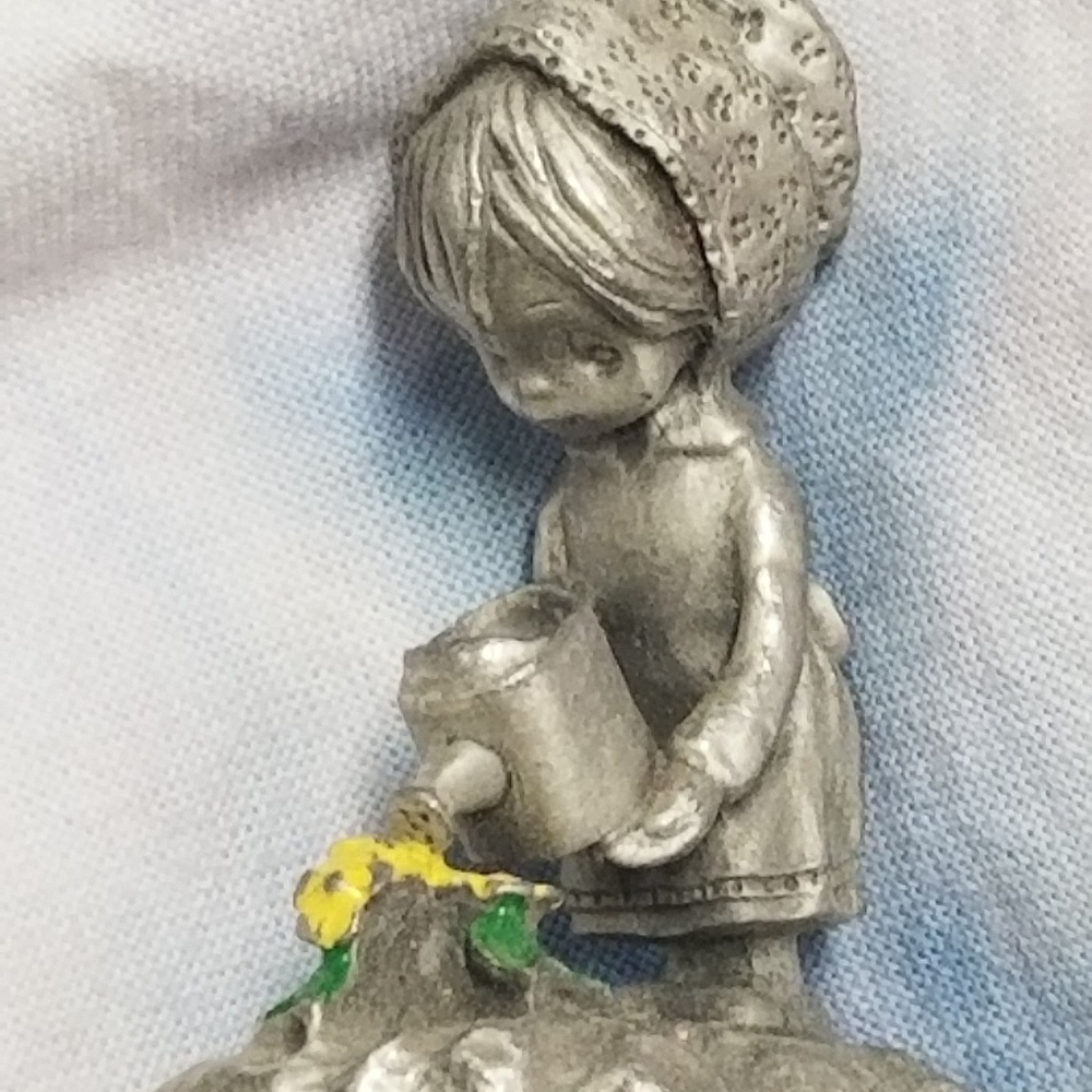 Little Gallery 1979 pewter figurine